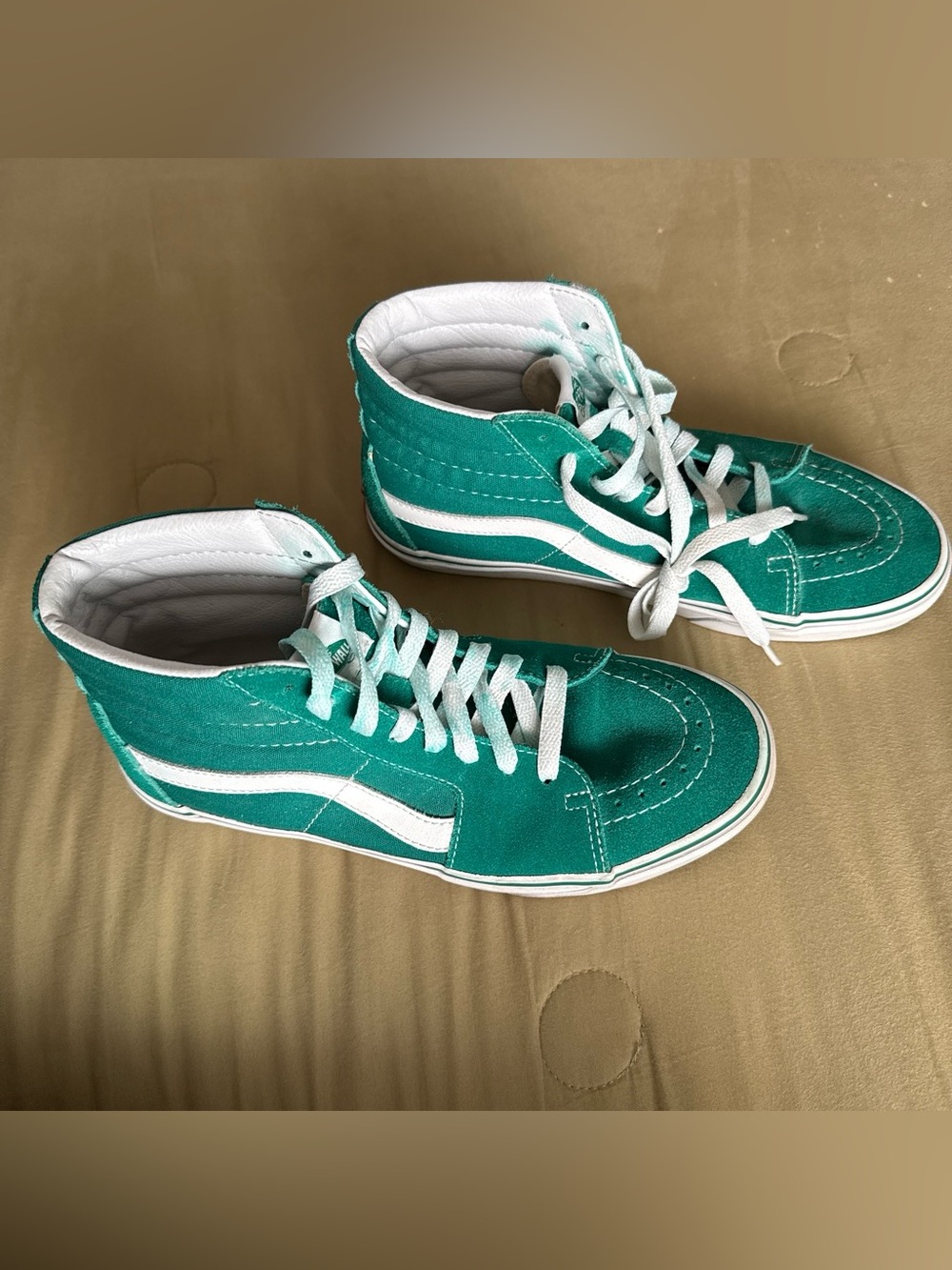 Vans Sk8-Hi Green Suede High Top Sneakers Women’s 9 Men’s 7.5